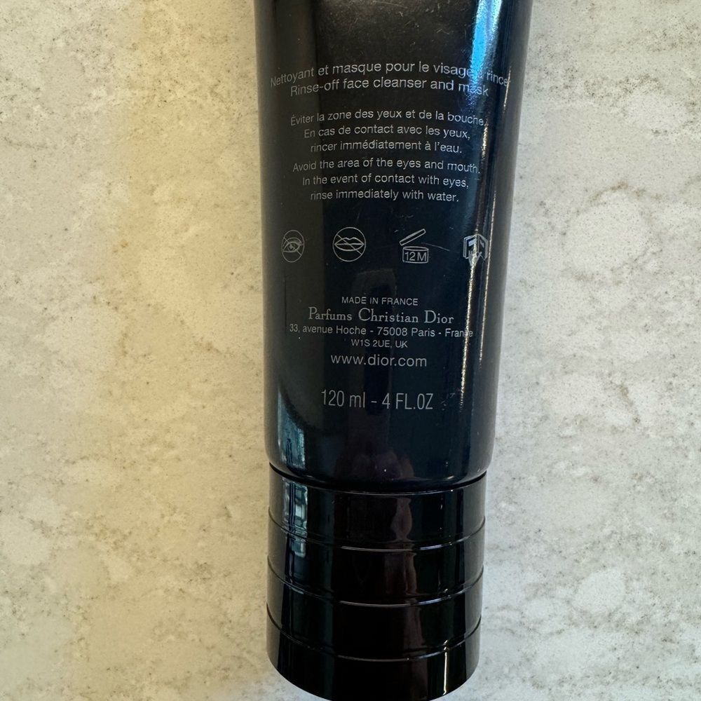 New Dior Men's Sauvage Face Cleanser & Mask, 120ml - Picture 3 of 5